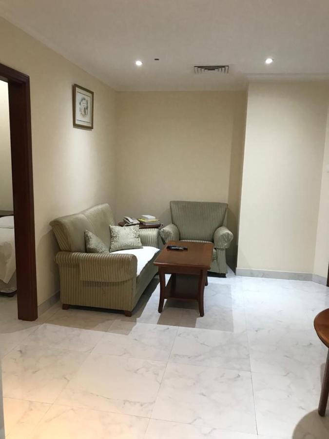 Al Majarah Residence シャルジャ エクステリア 写真