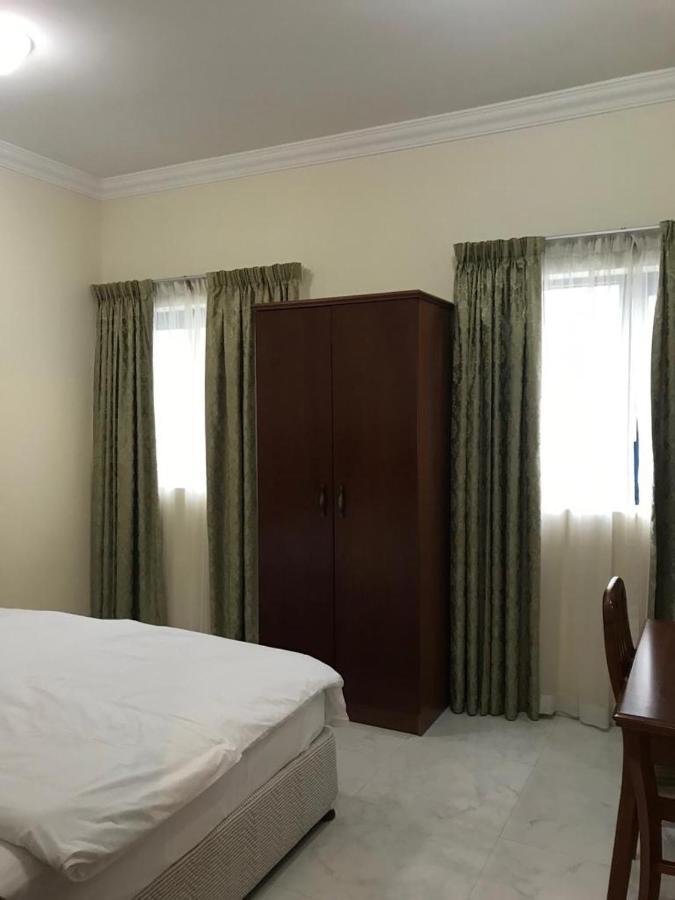 Al Majarah Residence シャルジャ エクステリア 写真